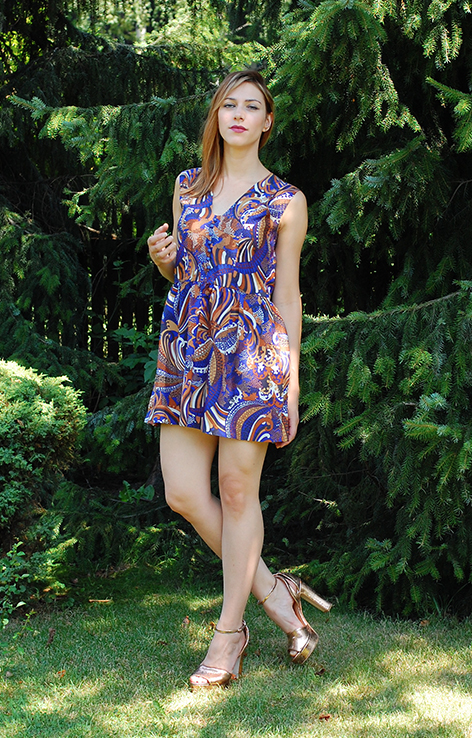 Sukienka etno lata 70.