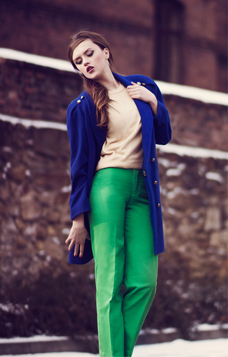 Zielone spodnie w kant