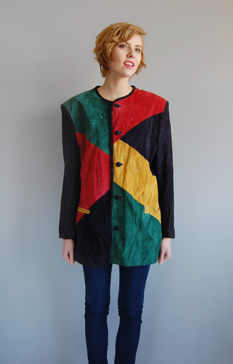 Zamszowa kurtka z łączonych kolorowych materiałów