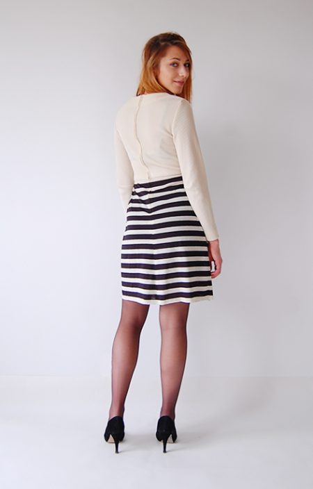 Sukienka z łączonych materiałów lata 60.