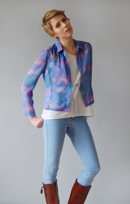 Zwiewna bluzka lata 80.