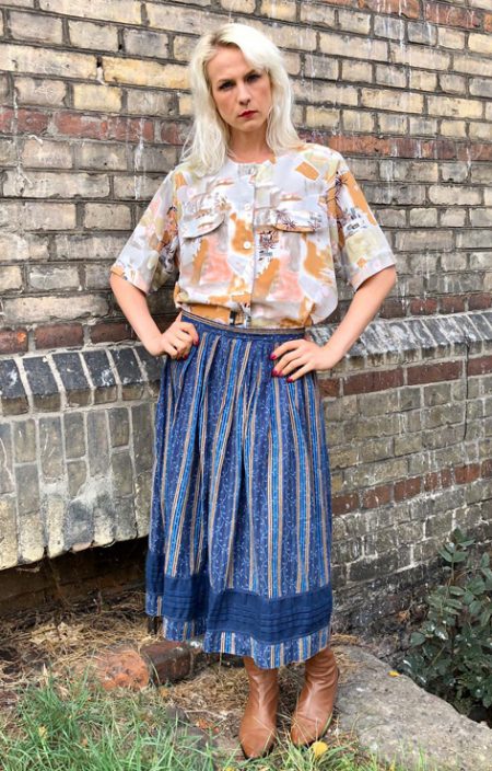 Rozkloszowana spódnica w stylu łowickim