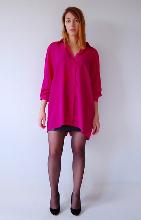 Długa bluzka w kolorze fuksji