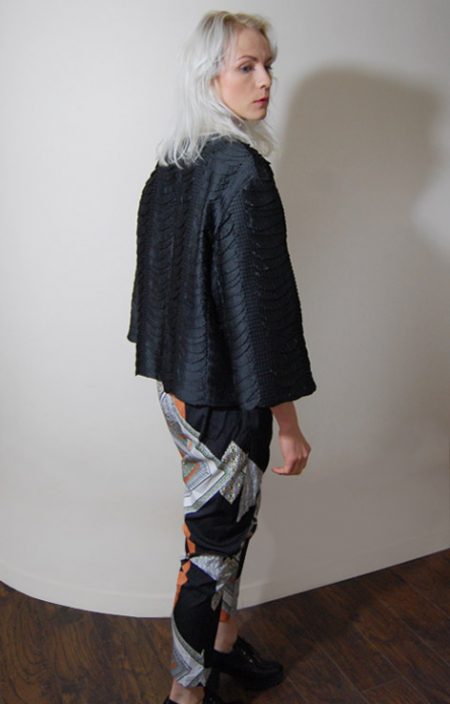 Czarna elegancka marynarka "łuski" H&M