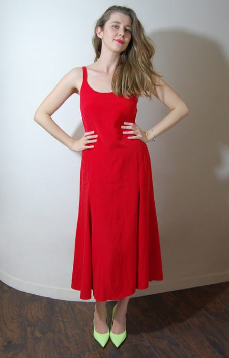 Czerwona sukienka lata 90.