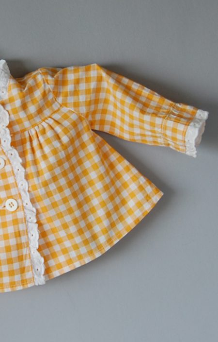 Żółto-biała bluzka w kratkę