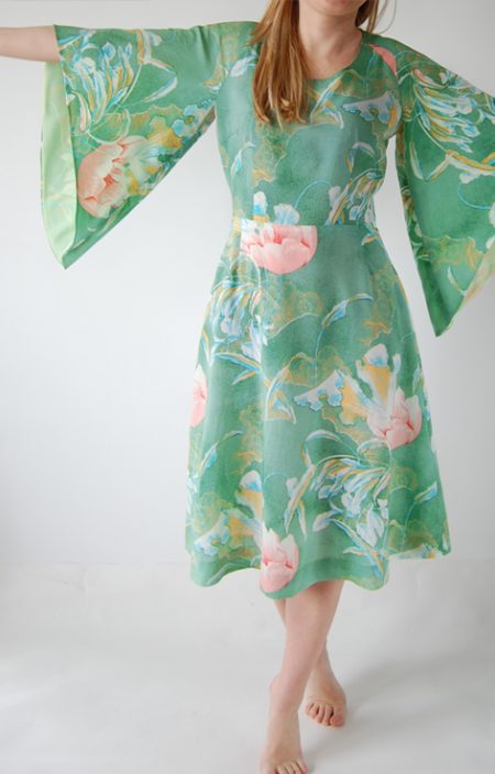 Sukienka kimono wzór kwiaty