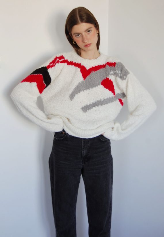 sweter-bialo-czerwono-czarny